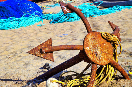 #P109-Rusty Anchor on the seashore waiting for the next expedition